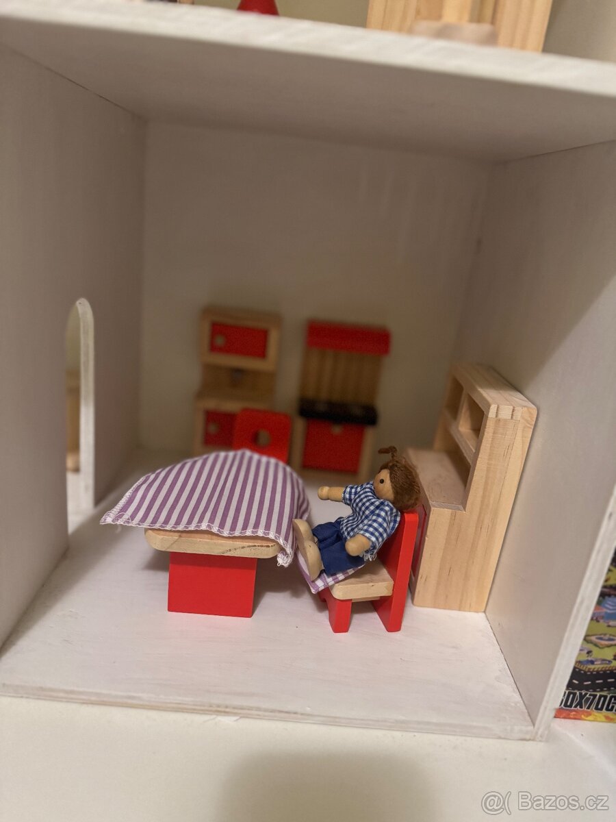 Domeček pro panenky s příslušenstvím - 4