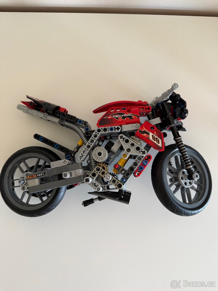 LEGO Technic 8051 - 4