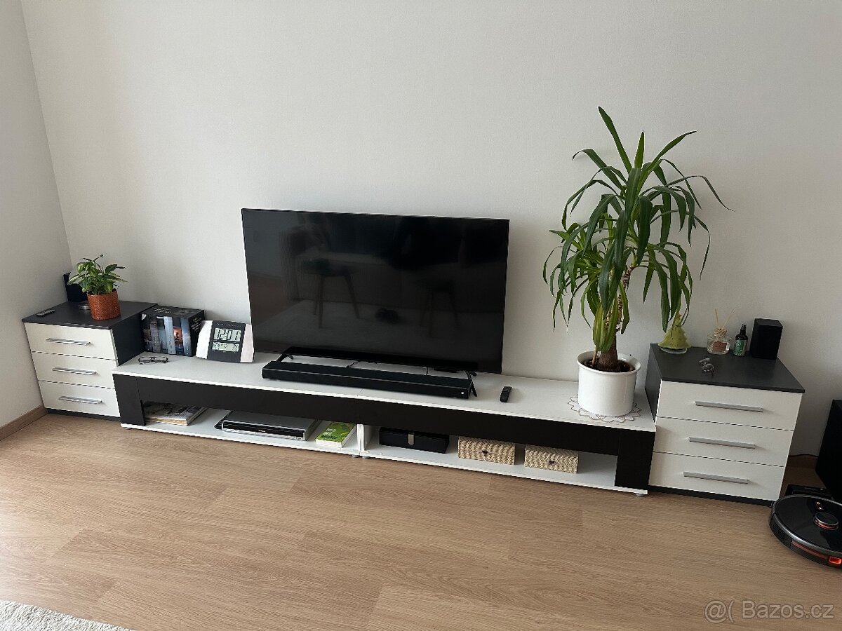 Obývací stěna - 4