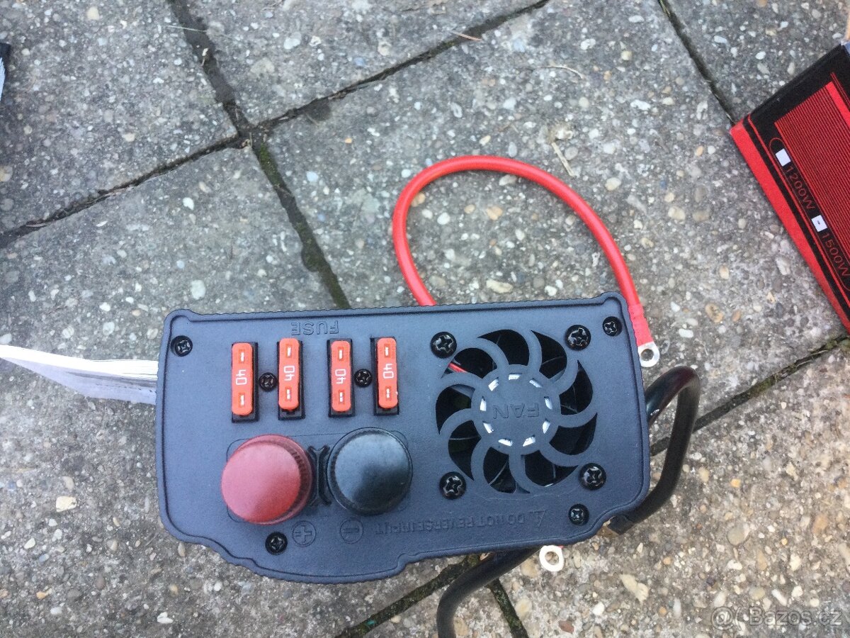 Měniče napětí uklid - 4