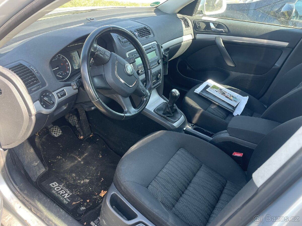 Škoda Octavia kombi 1,9 Tdi 77Kw - 4