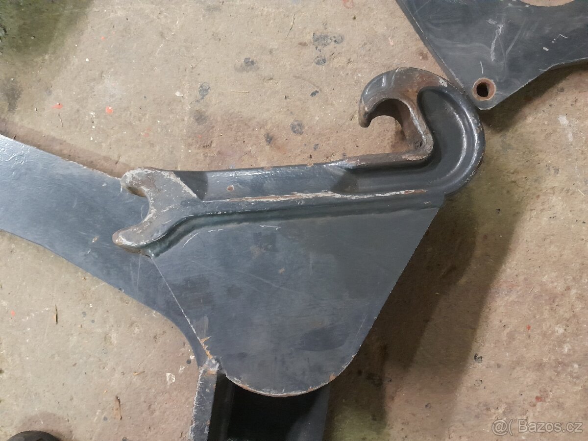 Konzole Stoll na Case JX - 4