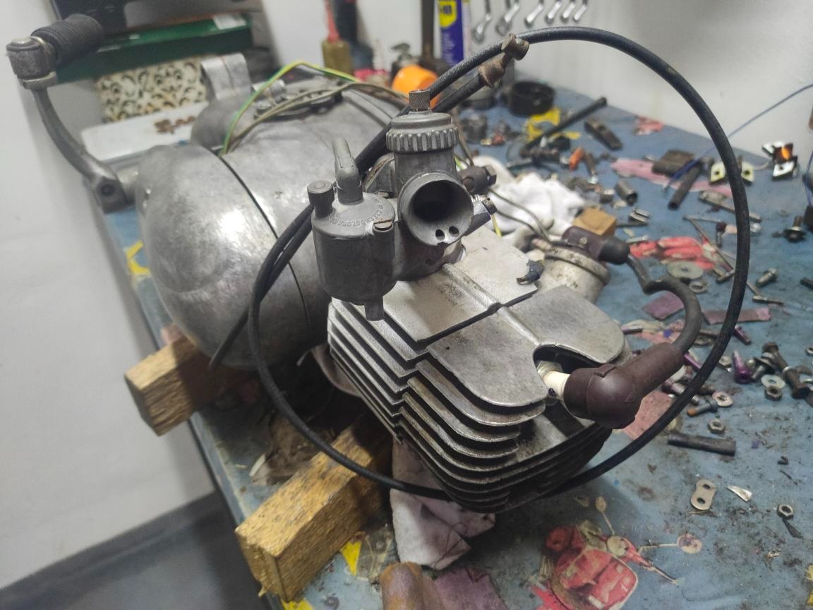Motor Jawa pionýr 05 - 4