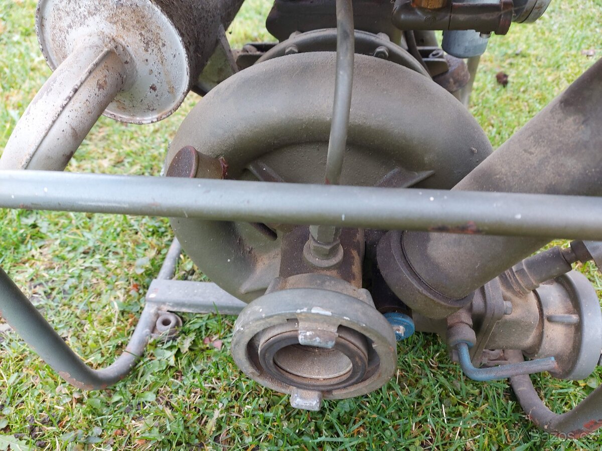 Přenosná hasičská stříkačka PS 3, čerpadlo, proudnice - 4