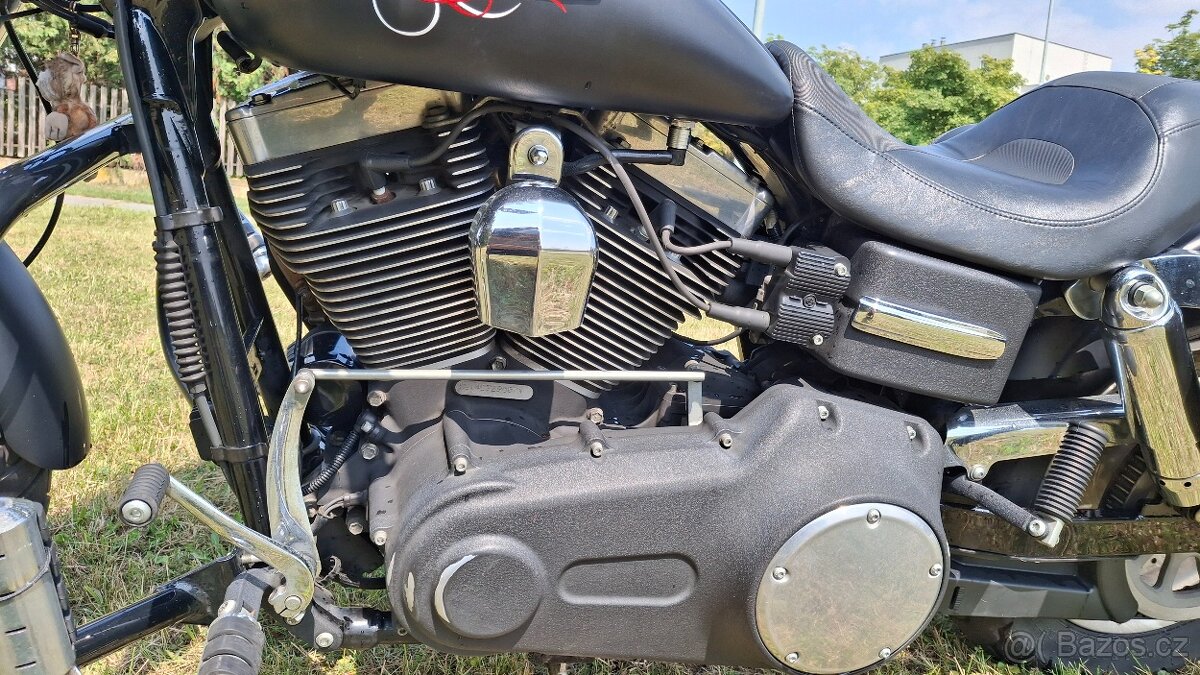 HARLEY-DAVIDSON DYNA FAT BOB - 4