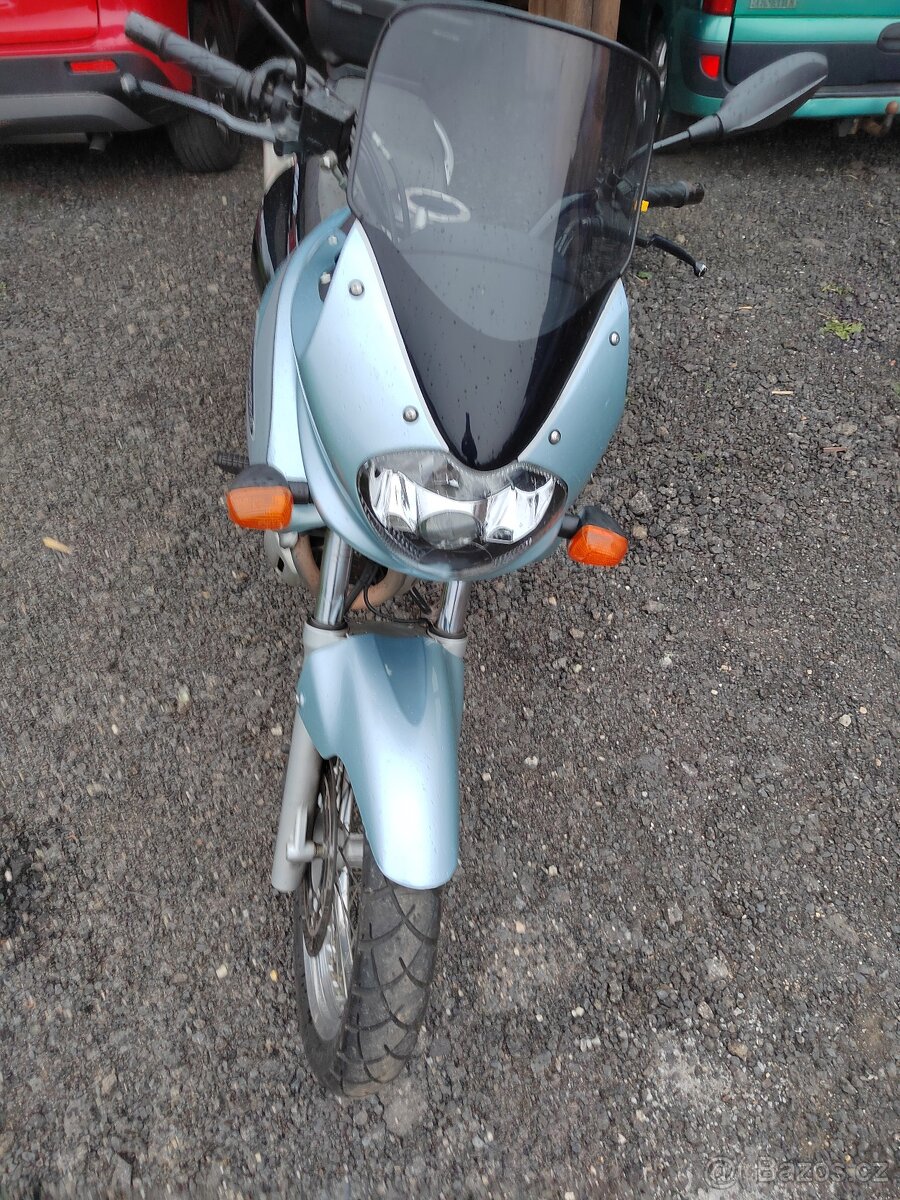 Prodám Suzuki Freewind xf 650 - 4