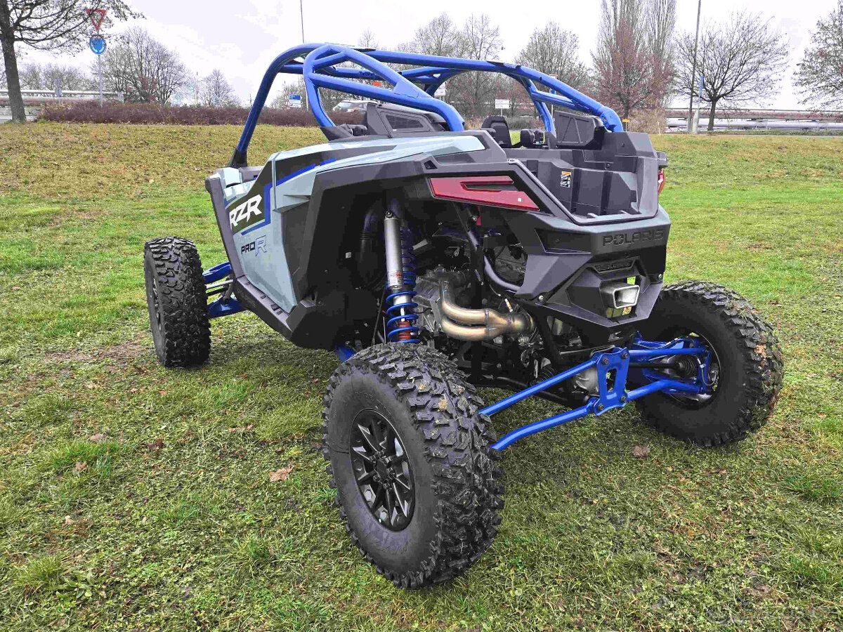 POLARIS RZR PRO R SPORT 225hp 2,0l 4x4 - 4