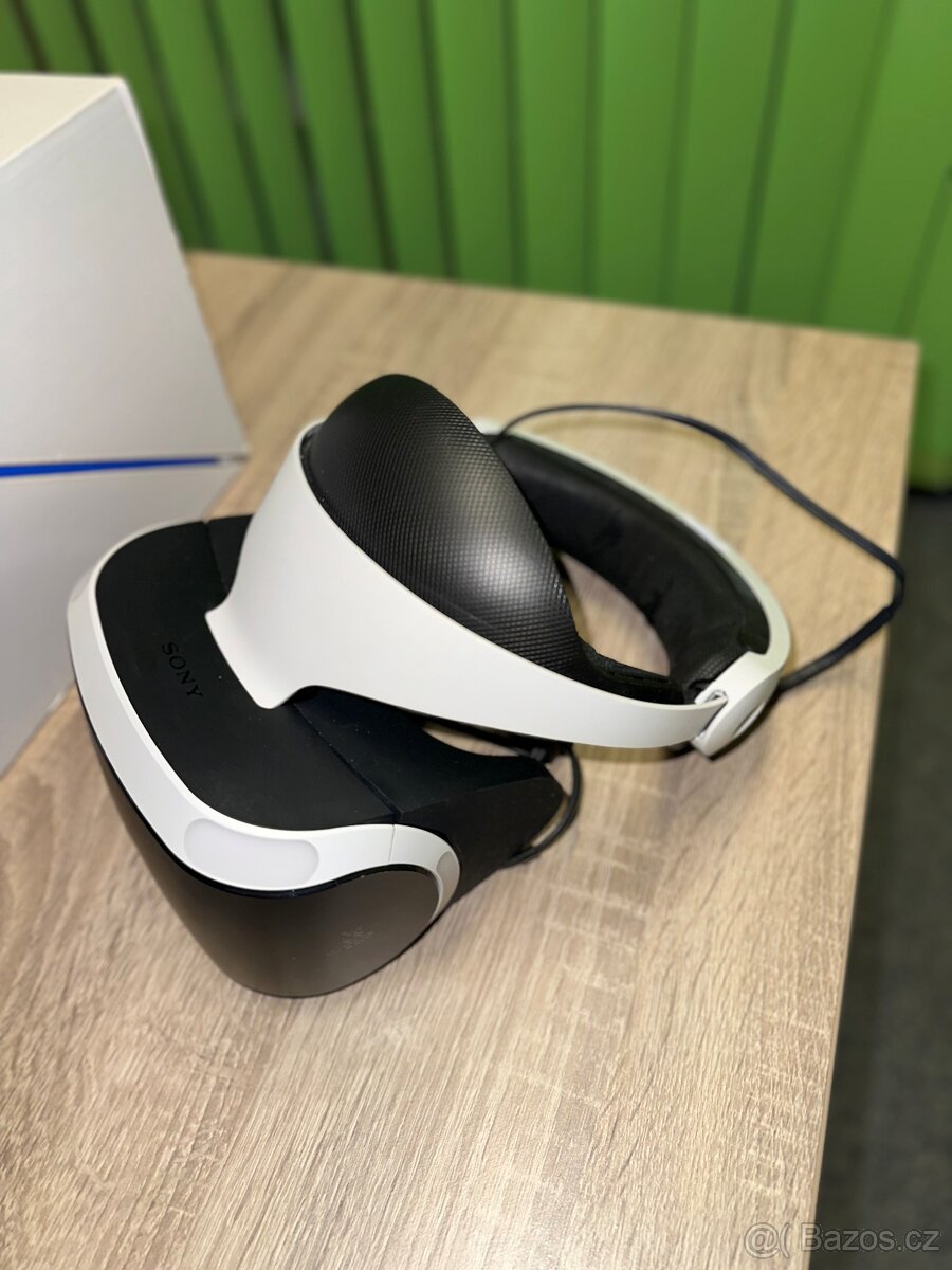 PlayStation 4 + VR set + 2 hry - 4
