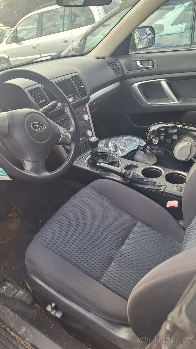 Subaru Legacy - 4