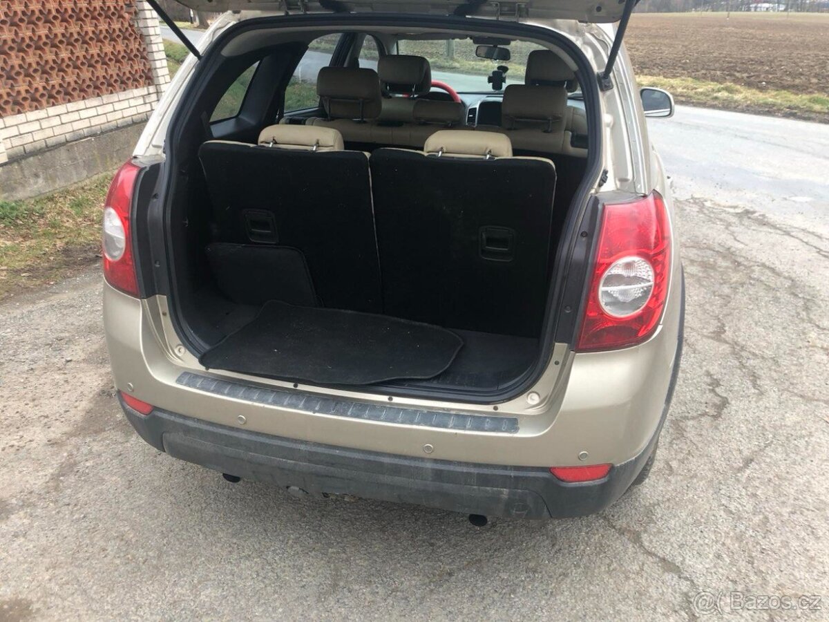 Chevrolet Captiva 2009r - 4