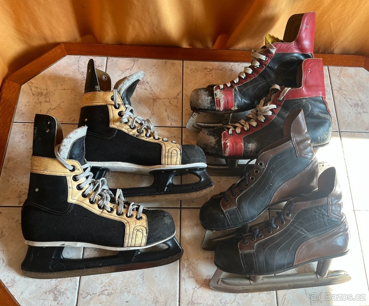 Retro brusle, Hokejky, Puky - 4