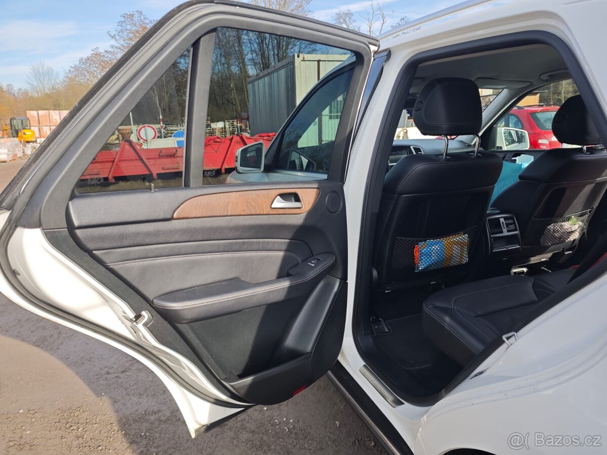 Mercedes Benz ML 250CDi W166 - 4