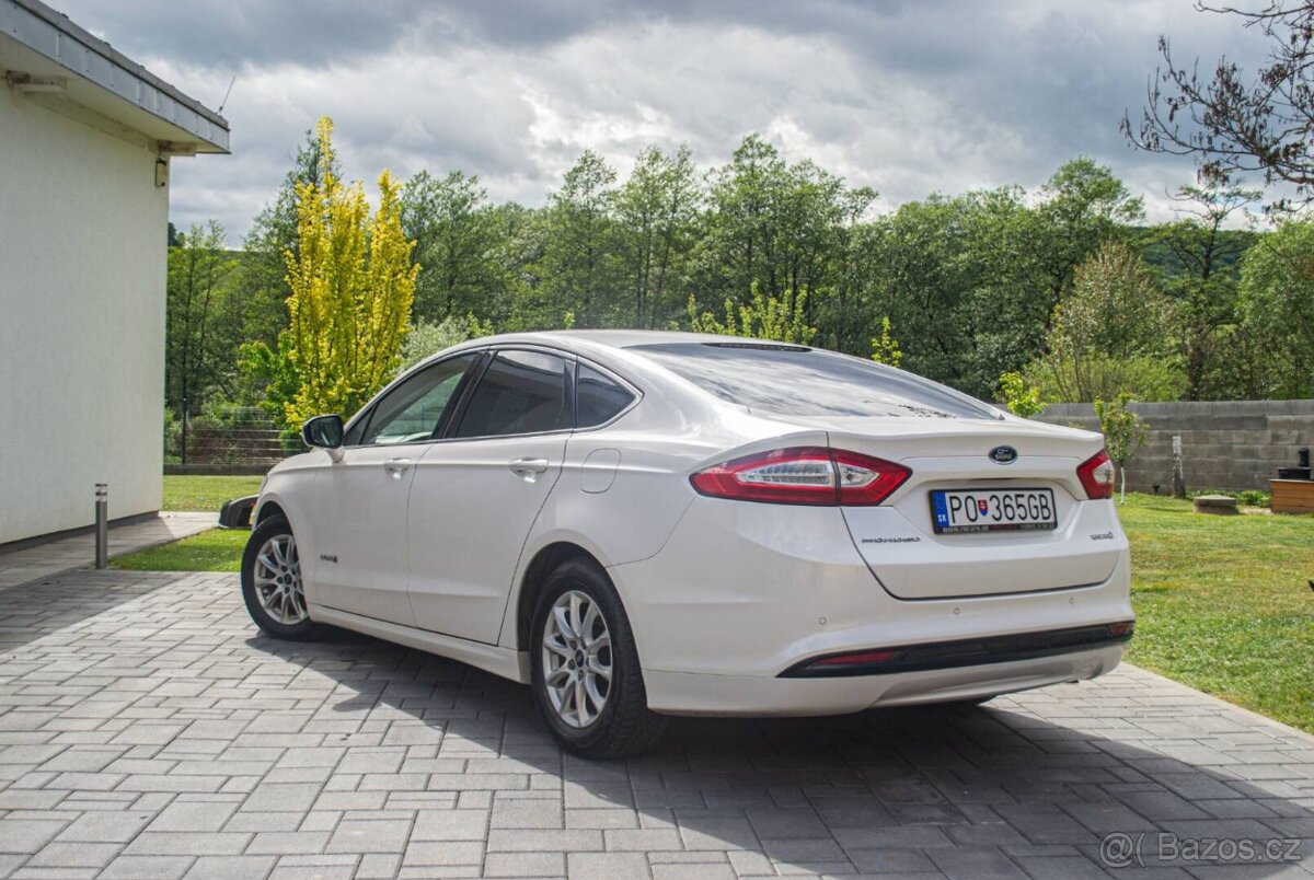 Ford Mondeo 2.0 Hybrid Titanium ODPOČET DPH - 4