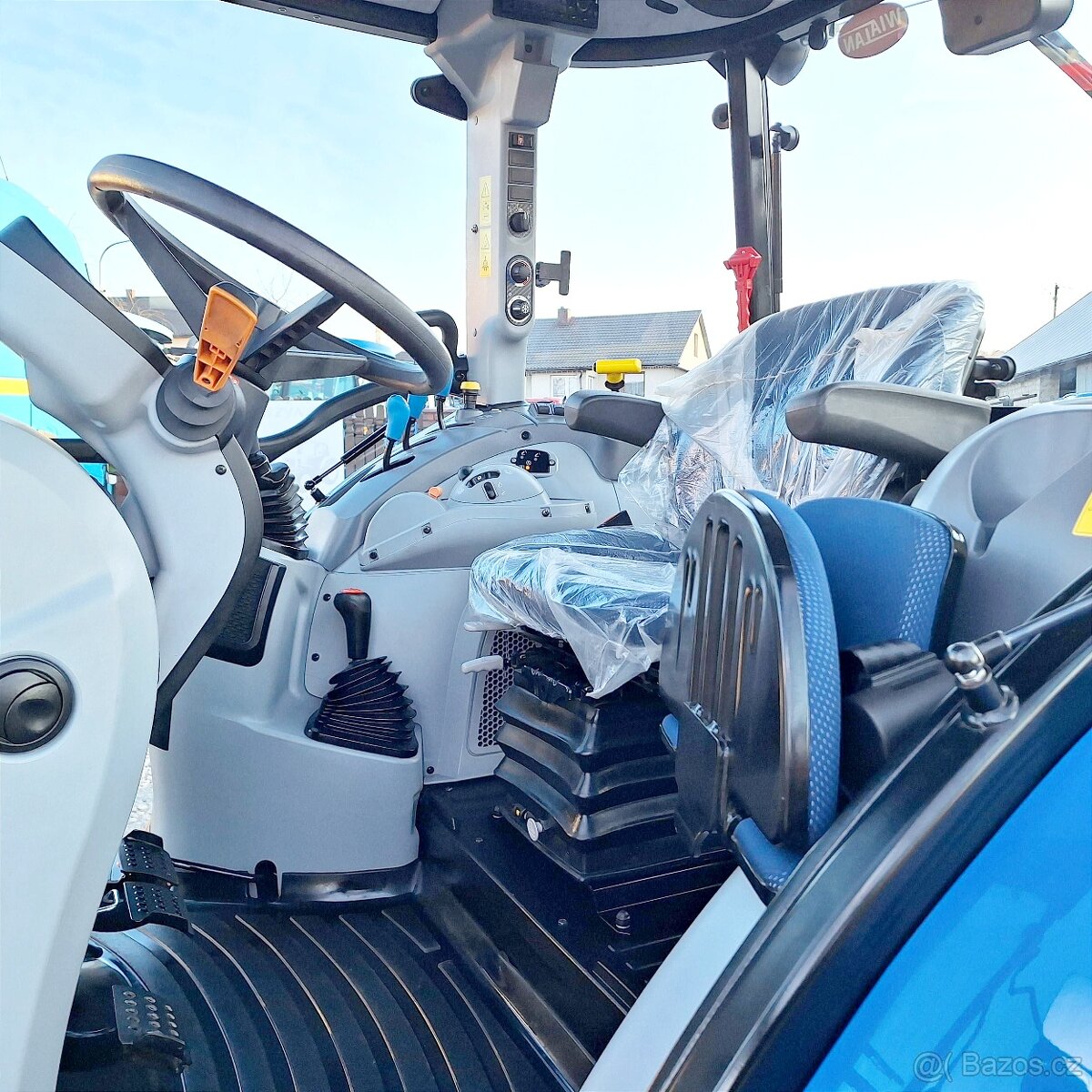 New Holland T5.90 - 4