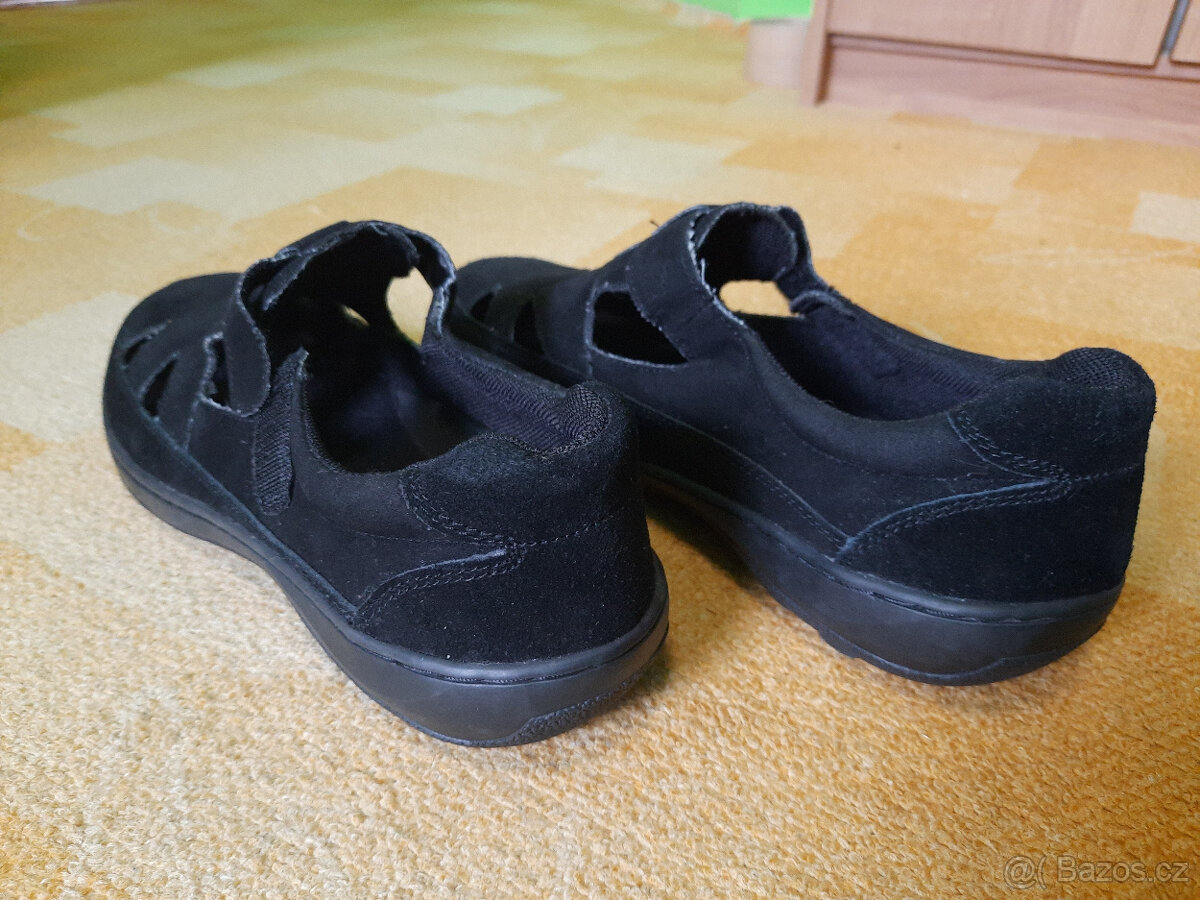 Dámské černé boty, velikost 42 - 4