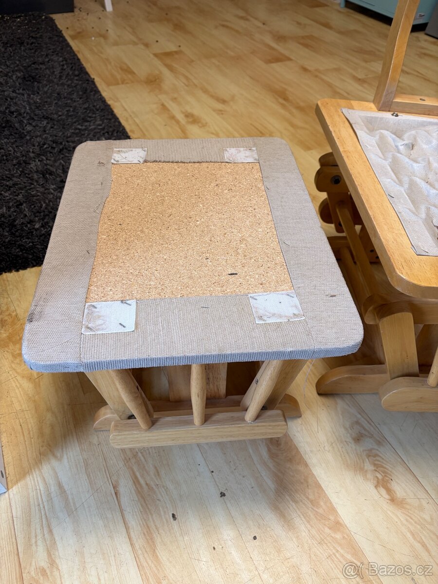 Houpací křeslo s podnožkou - 4