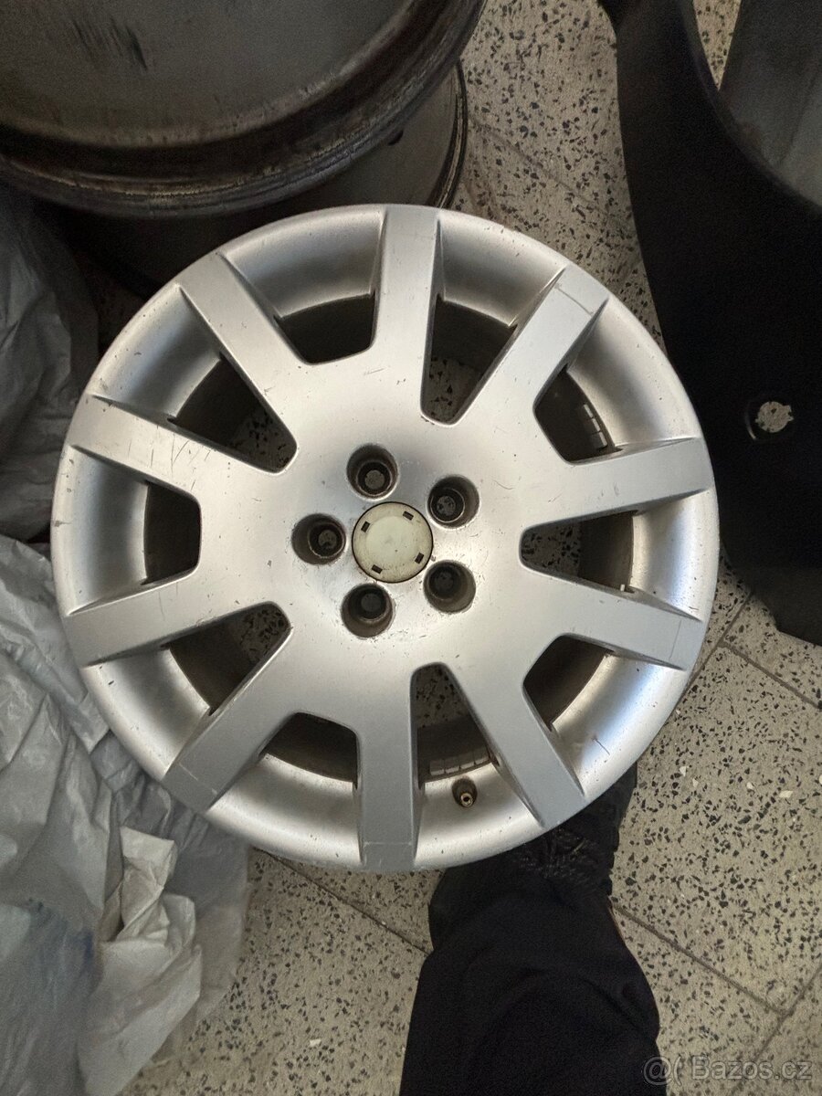 Disky ALU Rs 5x100 Škoda - 4