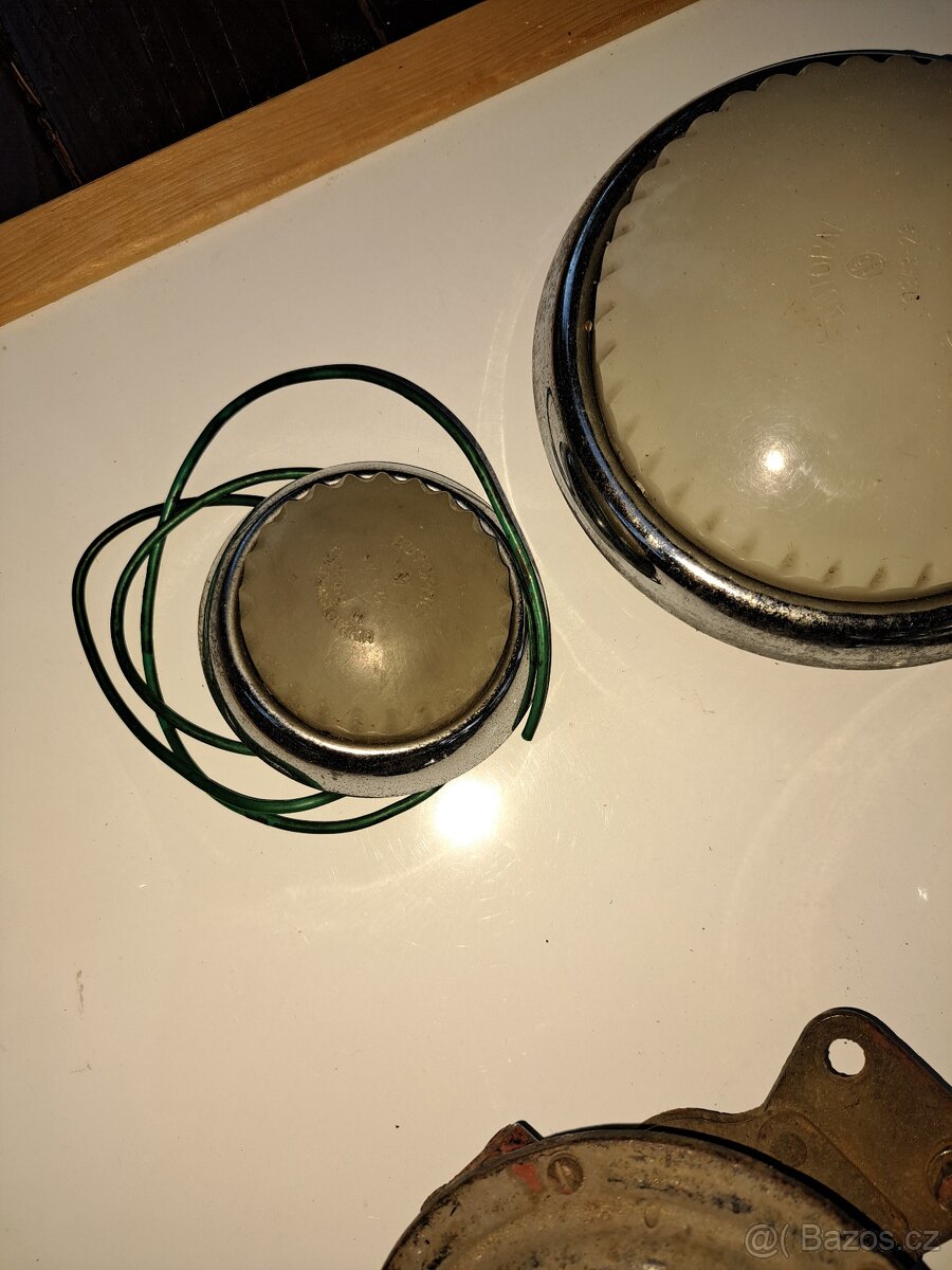 N A " V E T E R Á N A ". - 4