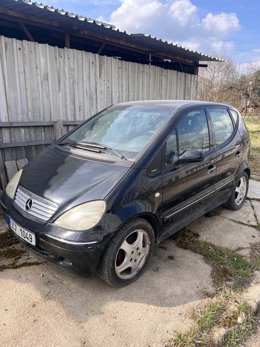 Mercedes Benz A 190 - 4