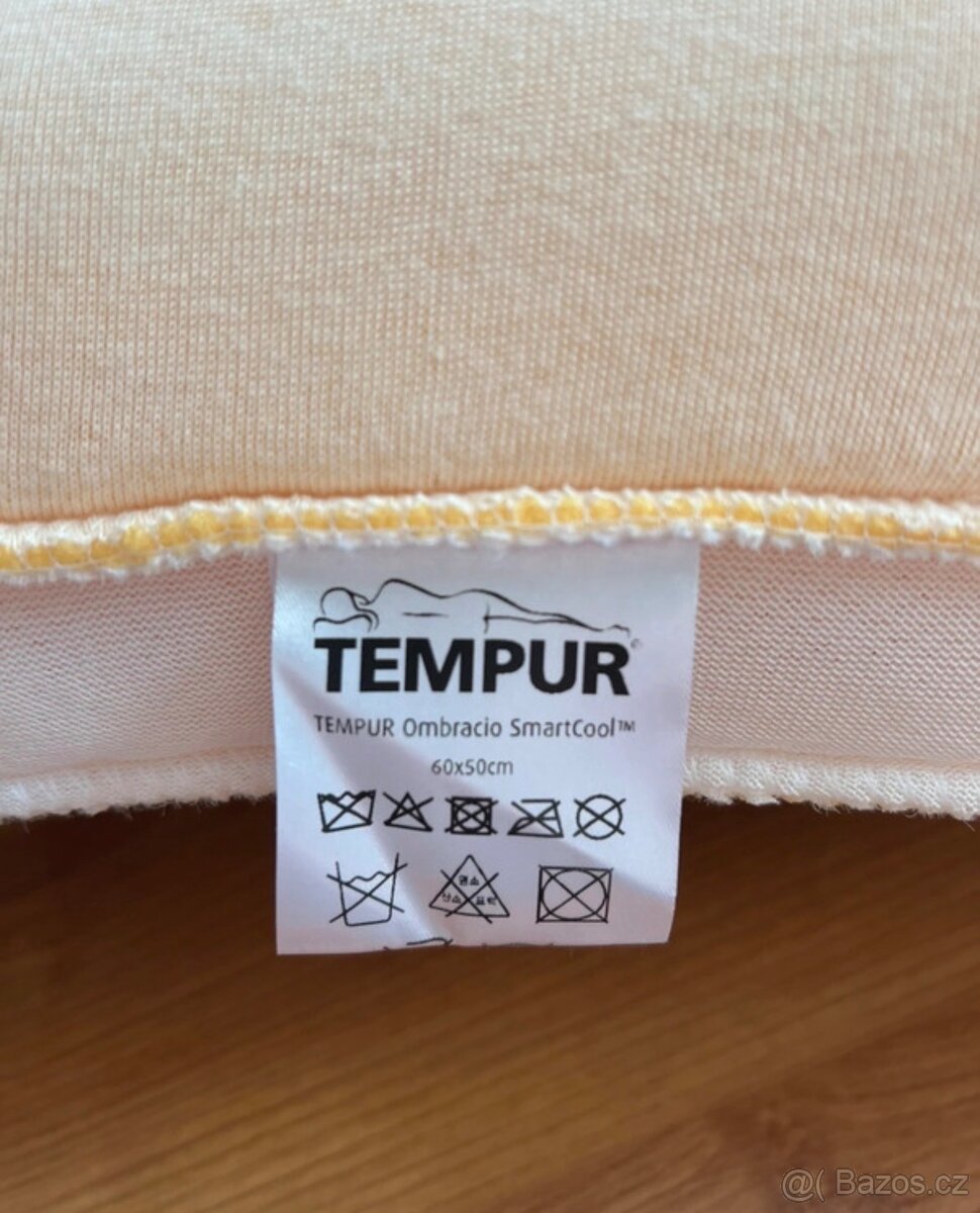 Ergonomický polštář Tempur® Ombracio SmartCool + povlak - 4