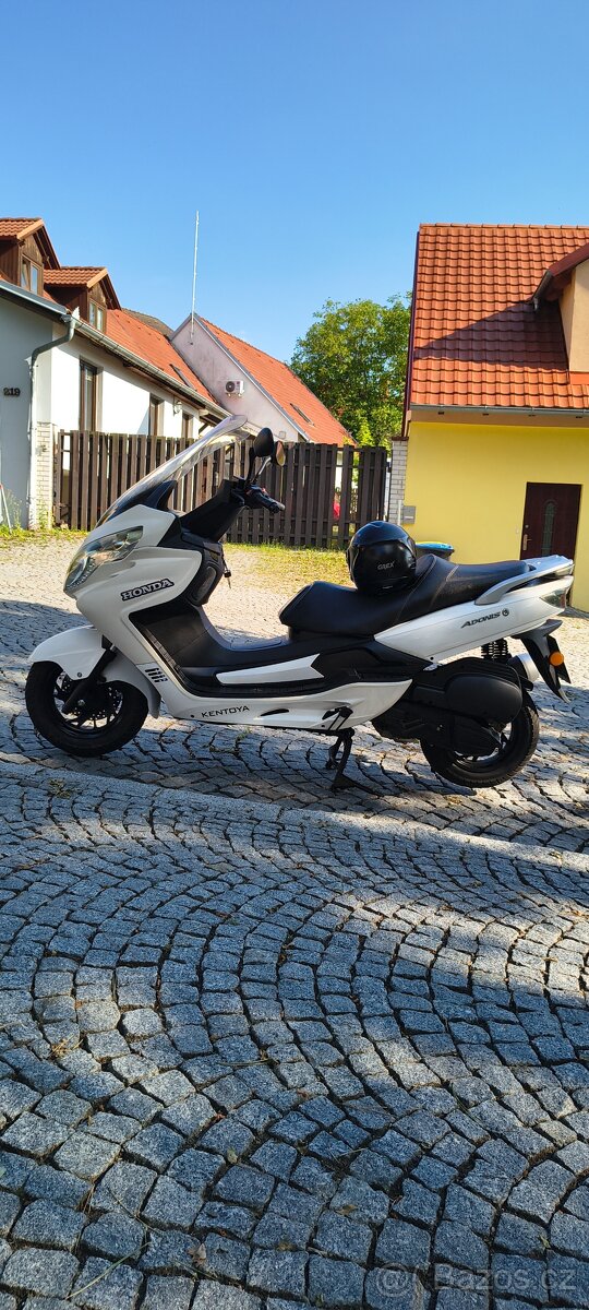 Prodám skuter 125 - 4