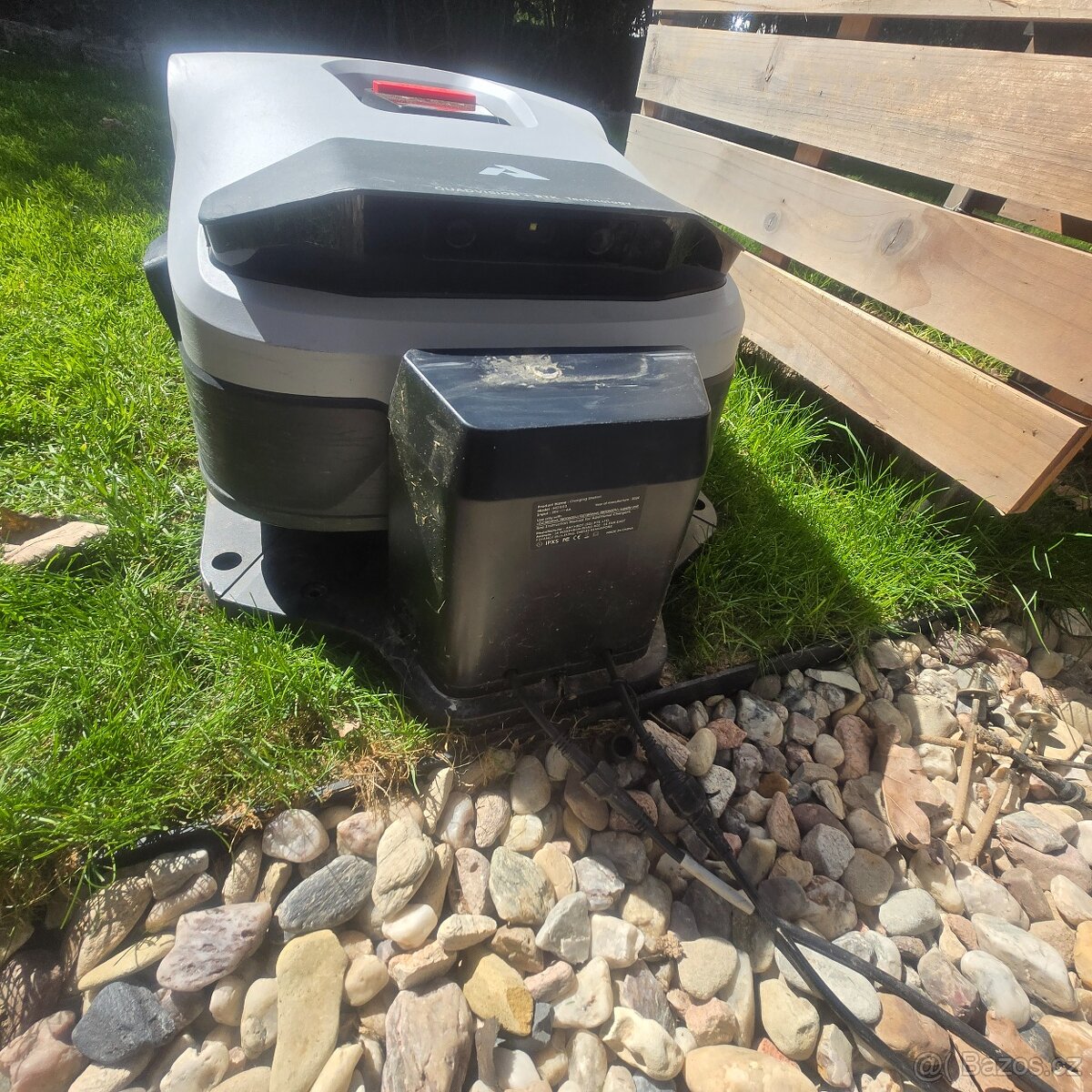 Anthbot Genie 3000 GPS RTK Optical vision Robotická Sekačka - 4