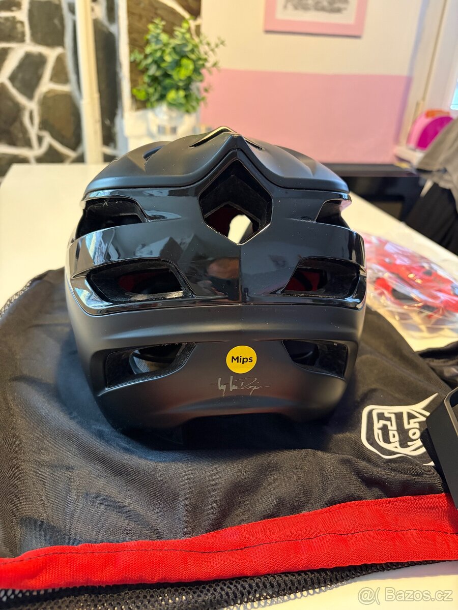 TroyLeeDesigns A3 MIPS Helma - 4
