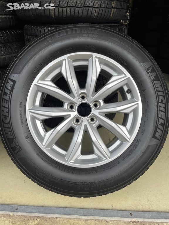 Originální sada Audi 235/65/17 zimní č.H46.2 - 4