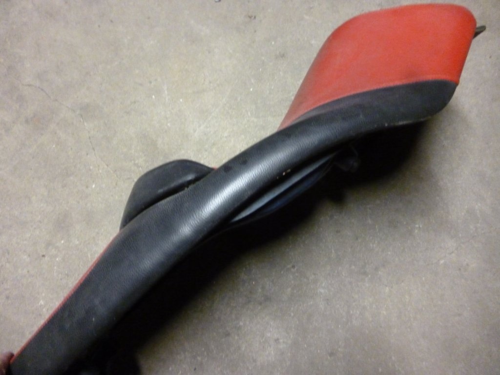 Yamaha X-city 125, 250. Sedadlo. Od 2007 - 4