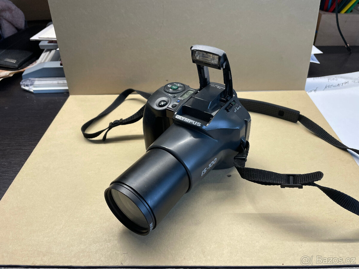 Fotoaparát na kinofilm OLYMPUS - 4