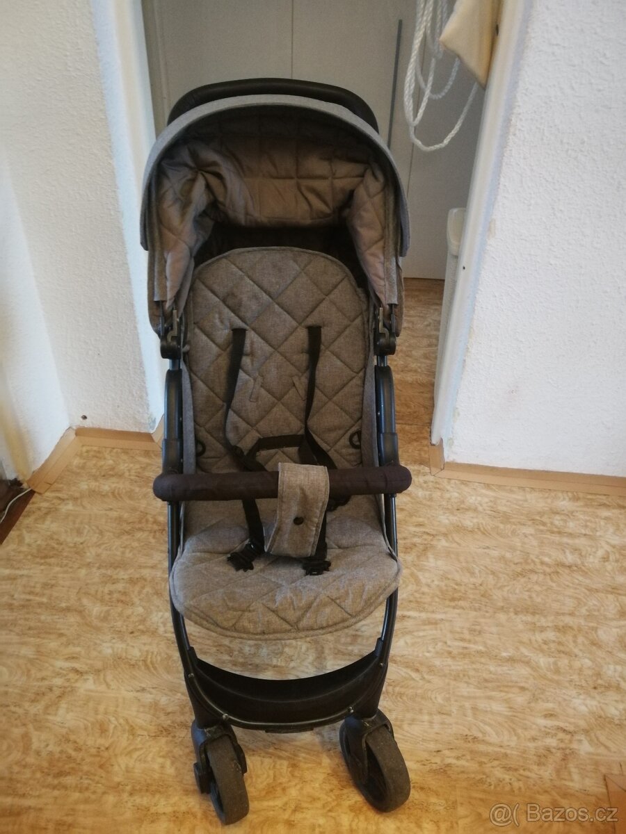 Sportovní kočárek - 4