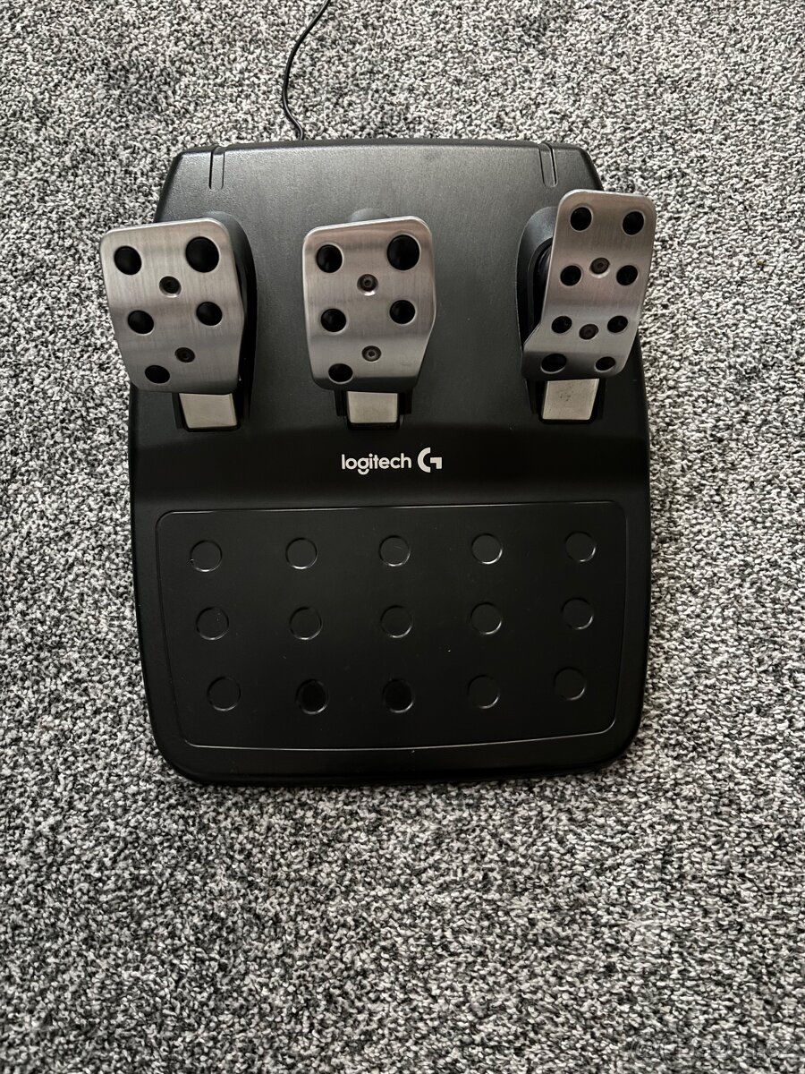 Logitech G29 Driving Force – volant + pedály - 4