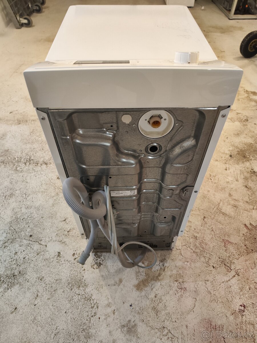 Pračka Elektrolux - 4