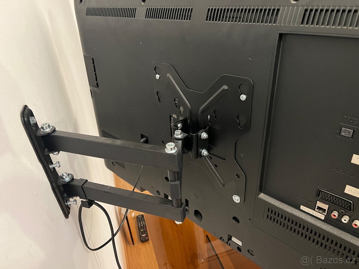 Televize Panasonic TX-40CS520E - 4