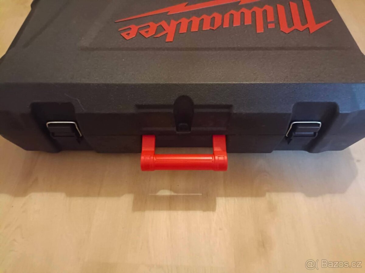Milwaukee prázdný kufr M18 Flag 230mm - 4