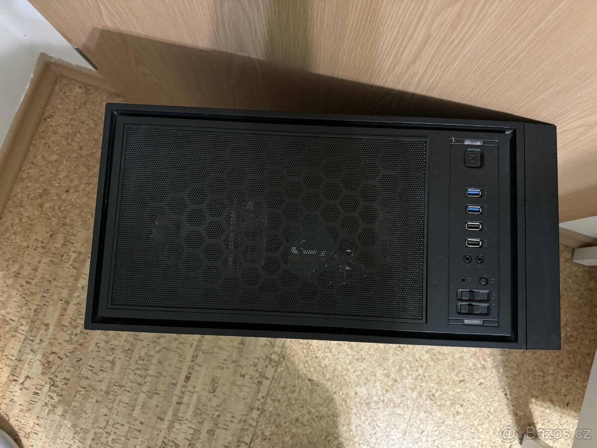 Herní počítač - 4