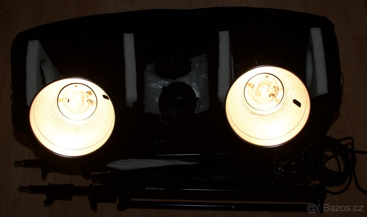 Souprava studiových blesků Quantuum SQ-301 Doprava ZDARMA - 4