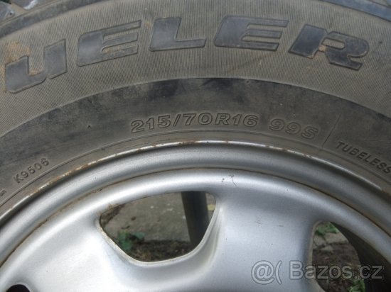 Prodám 3ks plech.disků + 2ks pneu na RAV 4 - r.1996 - 4