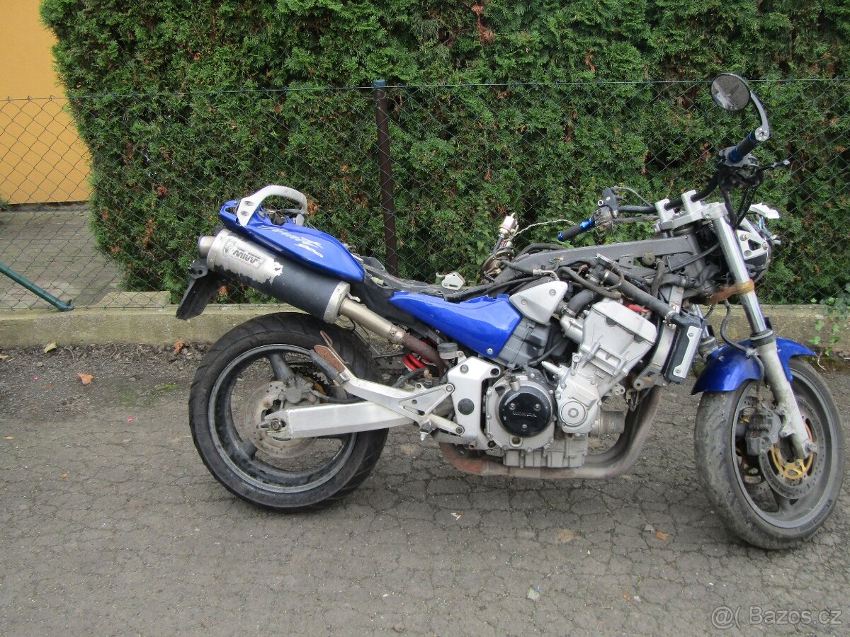 Honda CB 900 Hornet SC48 - 4