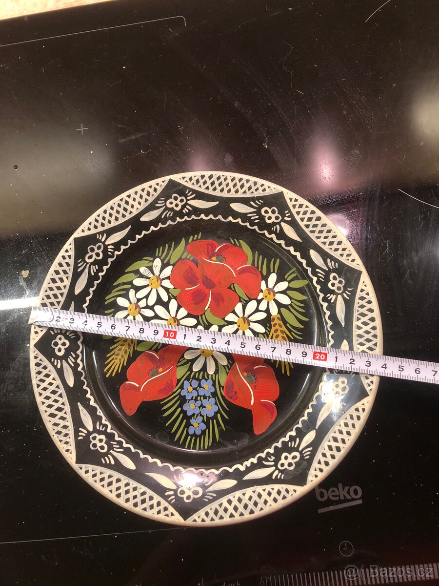 Talíře na zeď. - 4