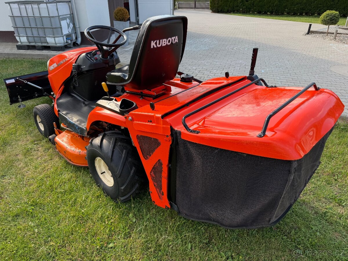 zahradní traktor Kubota GR 1600 - 4