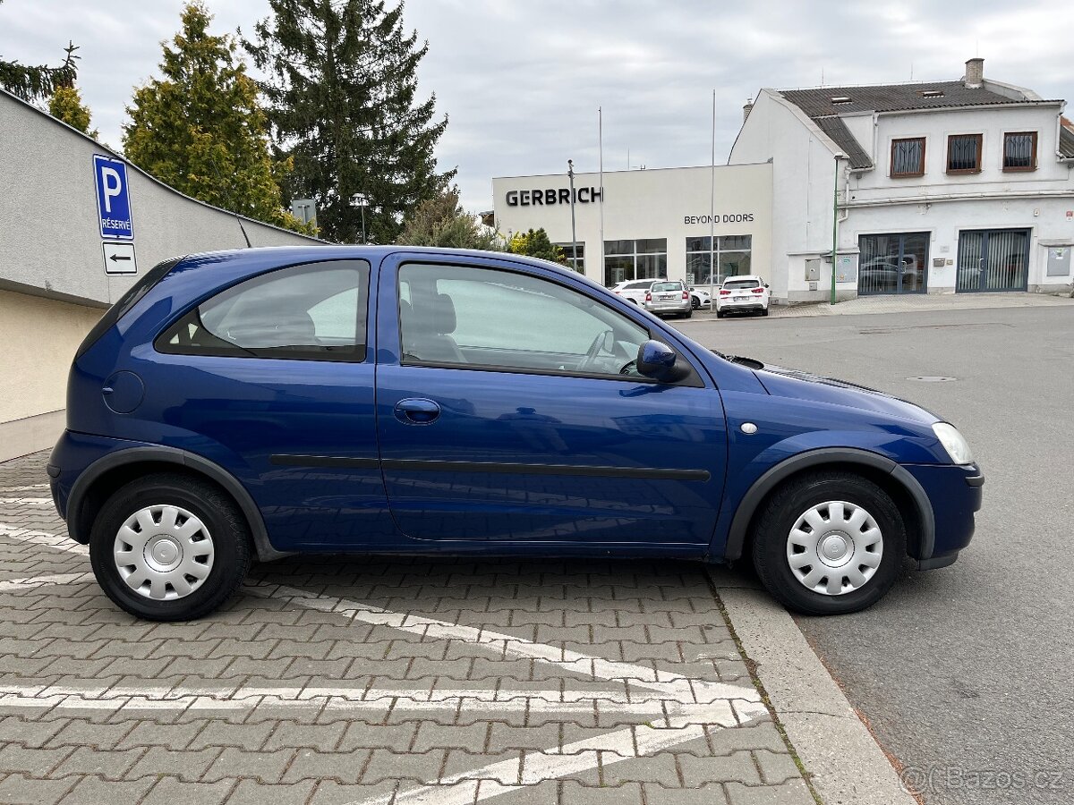 Corsa nájezd: 85km, r.v. 2005 klimatizace - 4