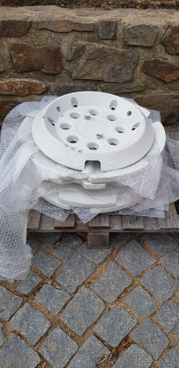 Zetor 20 nebo 25 Závaží zadních kol nové jak originál - 4