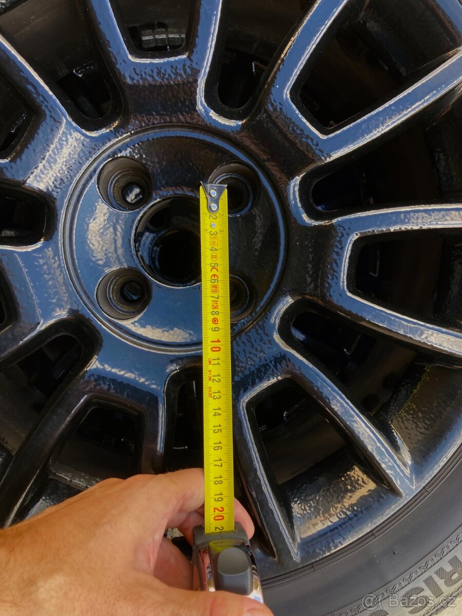 Černá kola R16, 205/55, 7J, 4x9 + pneu Barum Bravuris, letní - 4