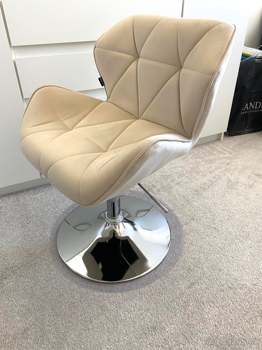Luxusní otočná židle - 4