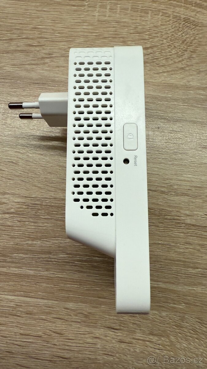 Wi-Fi extender TP-Link RE330 AC1200 - 4
