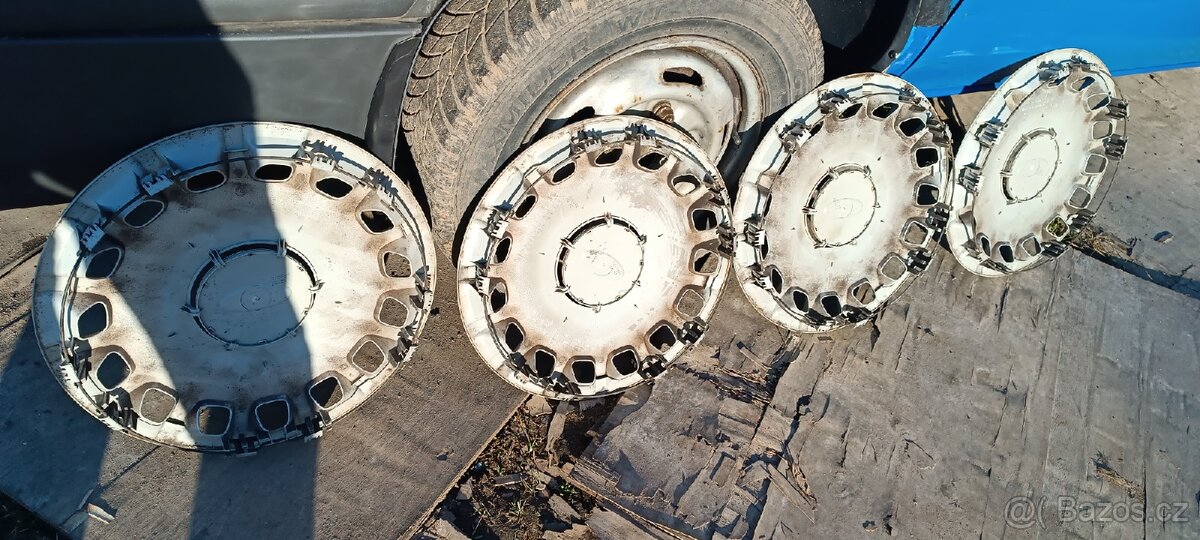 Kryty kol Ford 15" Focus atd... - 4