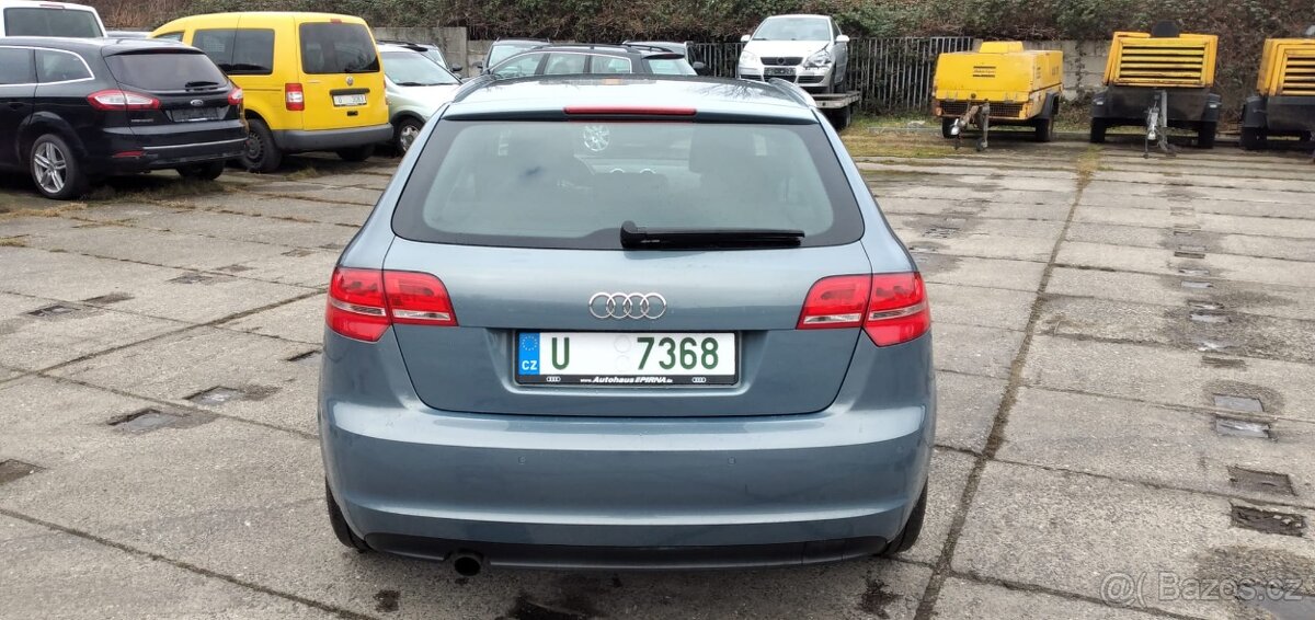 AUDI A3 8P2 Spotback 1,2 TFSI Attraction 2012 1.majitel - 4
