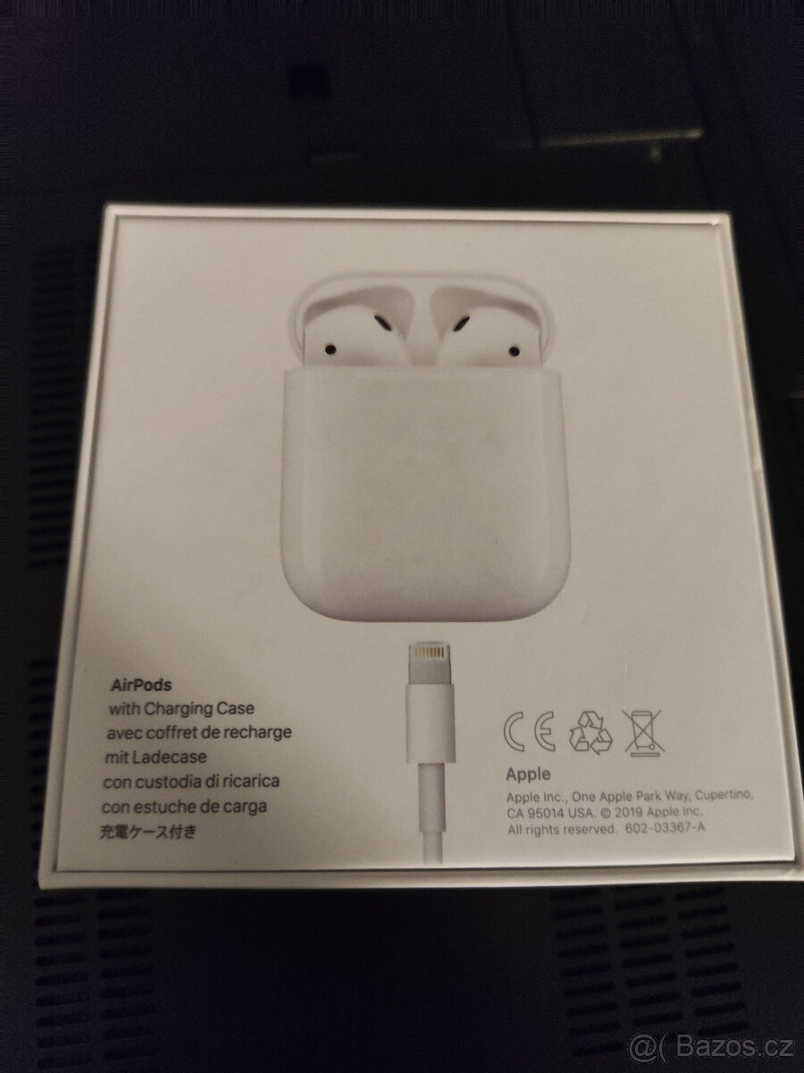 Apple AirPods 2019 2. generace - 4