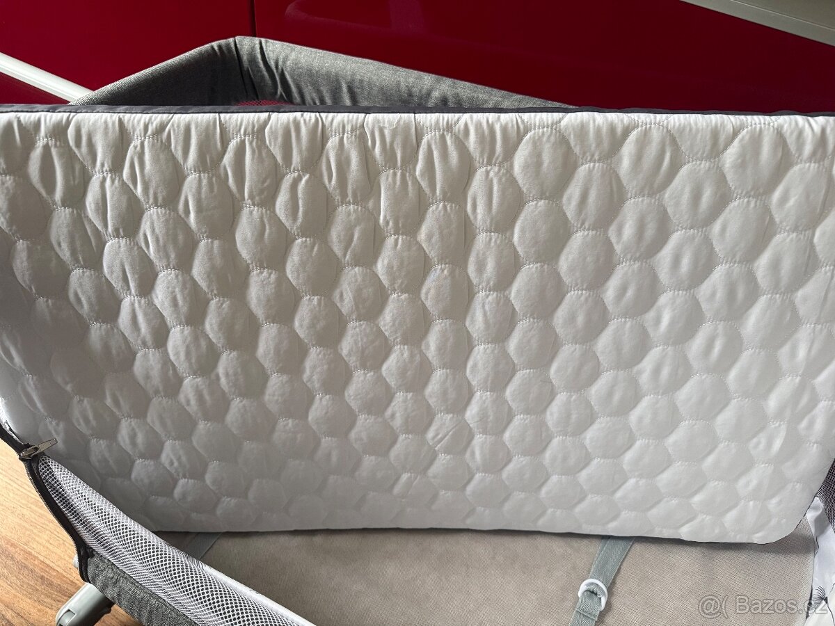 Cestovní postýlka - 4